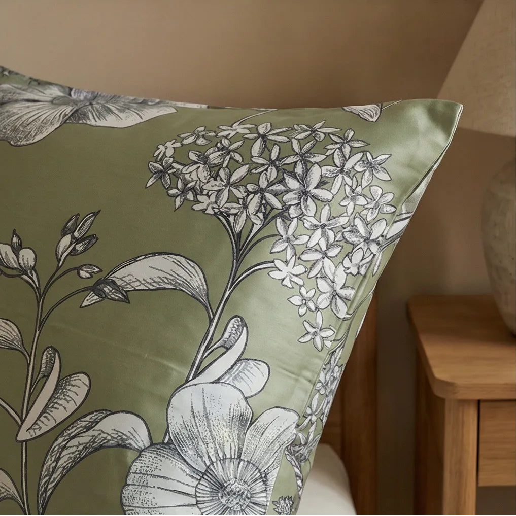 Rankų darbo prabangus Deluxe satino medvilninis patalynės komplektas | Geneva